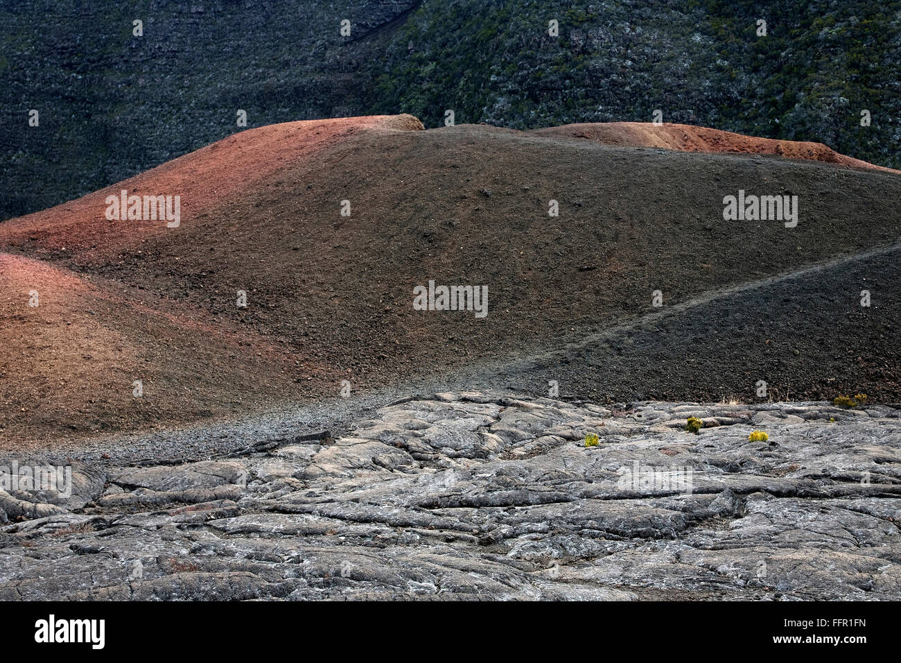 Lava, cratere Léo Formica, area vulcanica di ​​the Piton de la Fournaise, Reunion, Francia Foto Stock