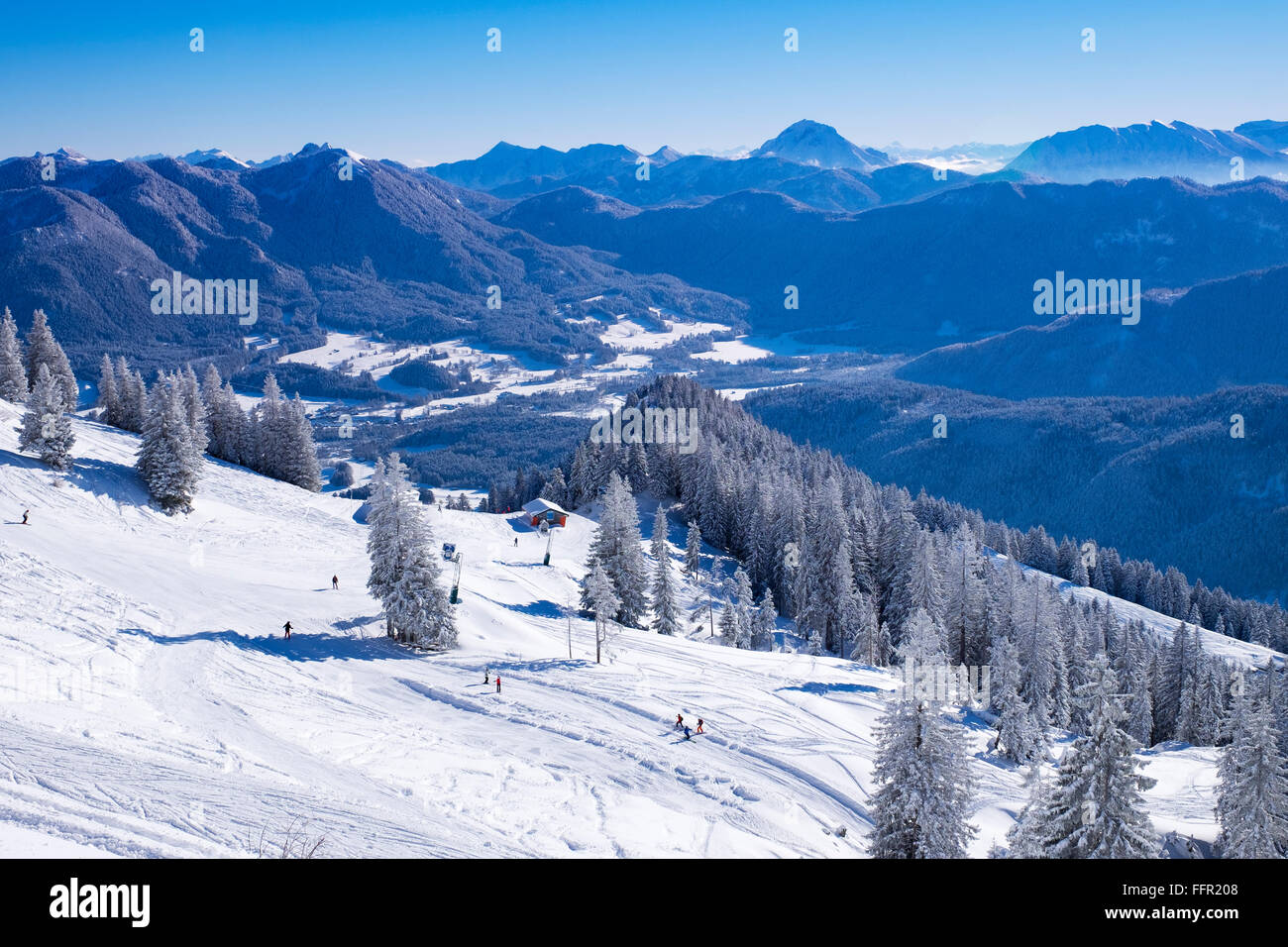 Brauneckalm, ski resort, Brauneck Lenggries, Isarwinkel, Prealpi bavaresi, Alta Baviera, Baviera, Germania Foto Stock