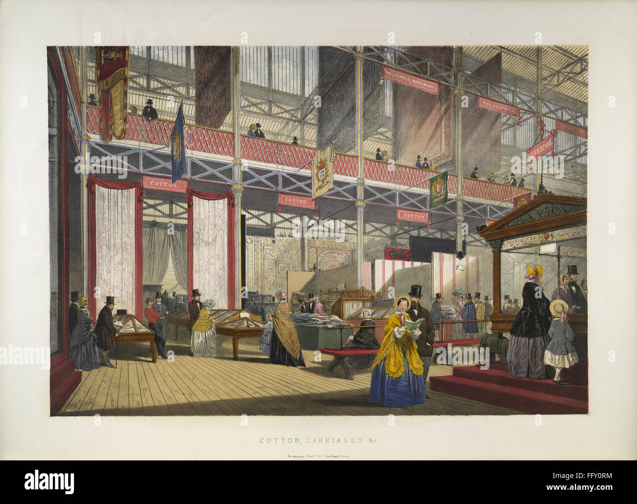 Questo libro d'epoca presenta immagini della grande mostra, con esposizioni come cotone e carrozze. Le illustrazioni offrono un'istantanea dei progressi industriali e culturali durante il periodo della mostra del 1851 a Londra. Foto Stock