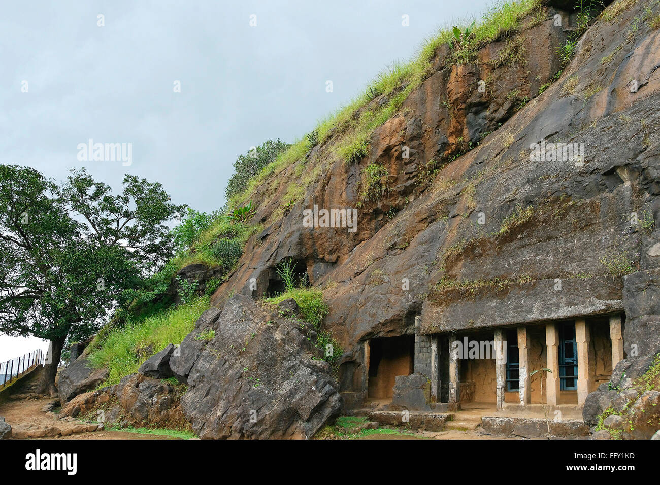 Bhaja grotte nel II secolo A.C. . , Lonavala , Maharashtra , India Foto Stock