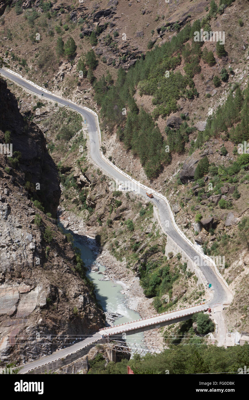 Le strade a Joshimath Uttarakhand India Asia Foto Stock