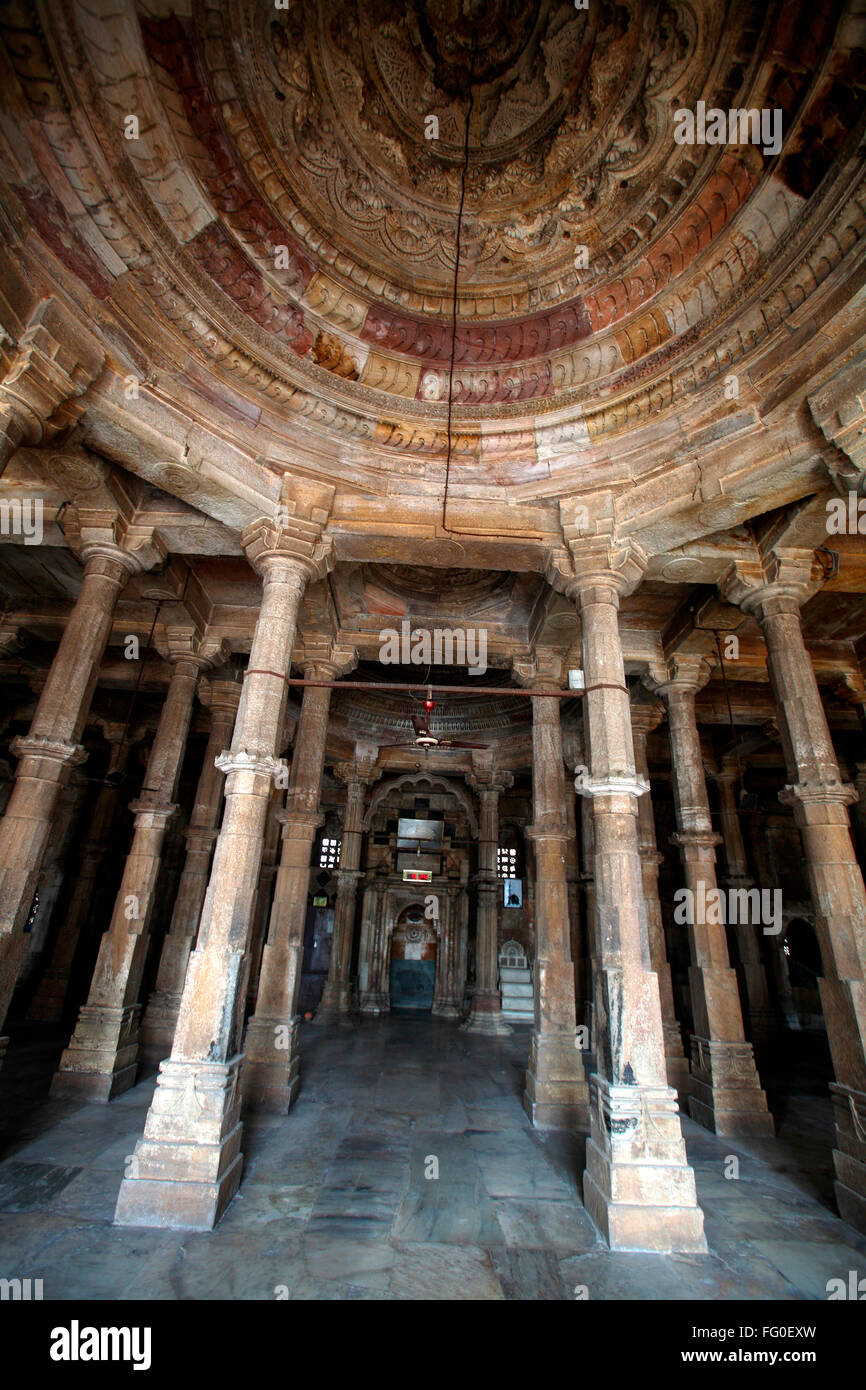 All'interno di Jama Masjid nel 1423 ANNUNCIO ; Ahmedabad ; Gujarat ; India Foto Stock