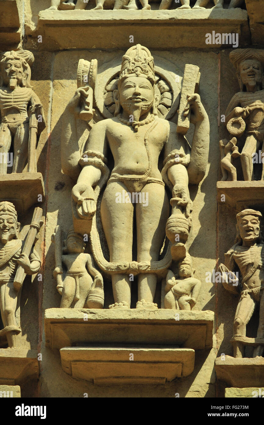 Khajuraho agni devta sulla parete del tempio di Lakshmana Madhya Pradesh india Foto Stock