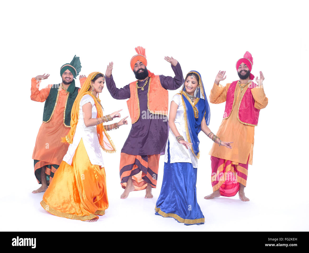 Esecuzione di ballerini folk dance bhangra signor#779b;779c;779D;779E;779F Foto Stock