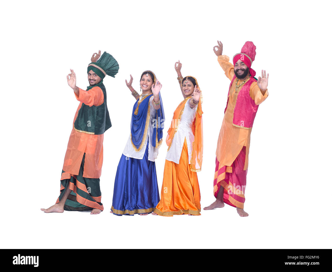 Esecuzione di ballerini folk dance bhangra signor#779F;779D;779E;779B Foto Stock
