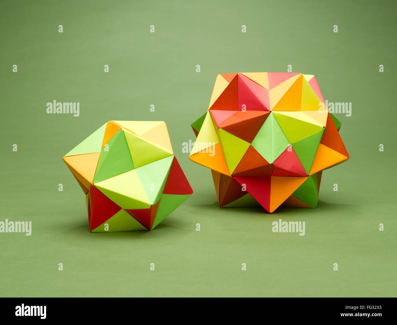 Sfera di origami pezzi multipli India Asia Foto Stock