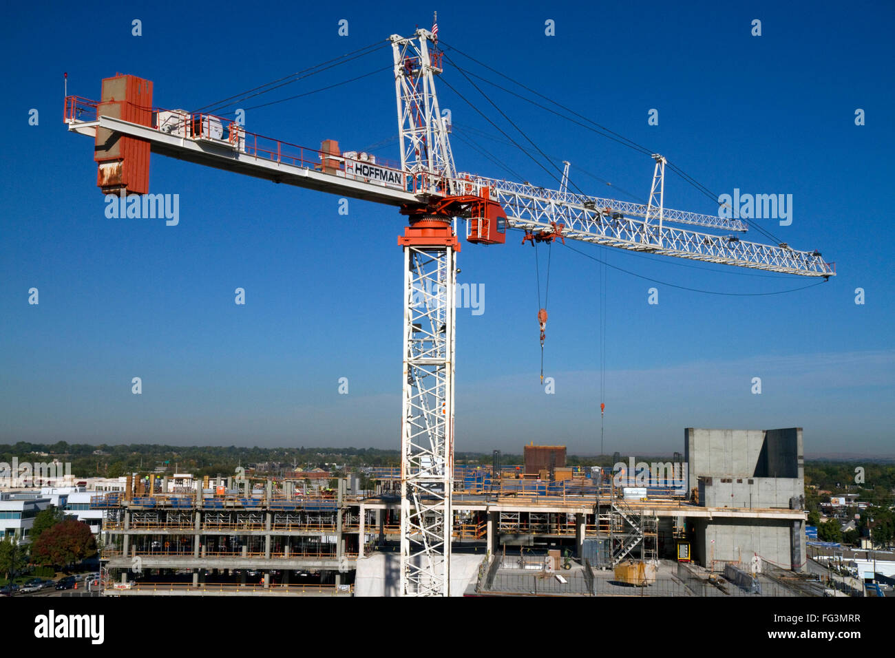 Gru da cantiere nel centro cittadino di Boise, Idaho, Stati Uniti d'America. Foto Stock