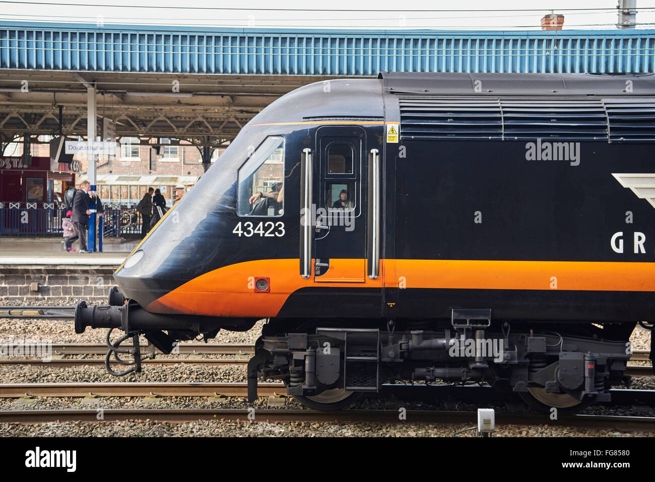 Grand Central Railway treno, a Doncaster Stazione, South Yorkshire, nell'Inghilterra del Nord Foto Stock