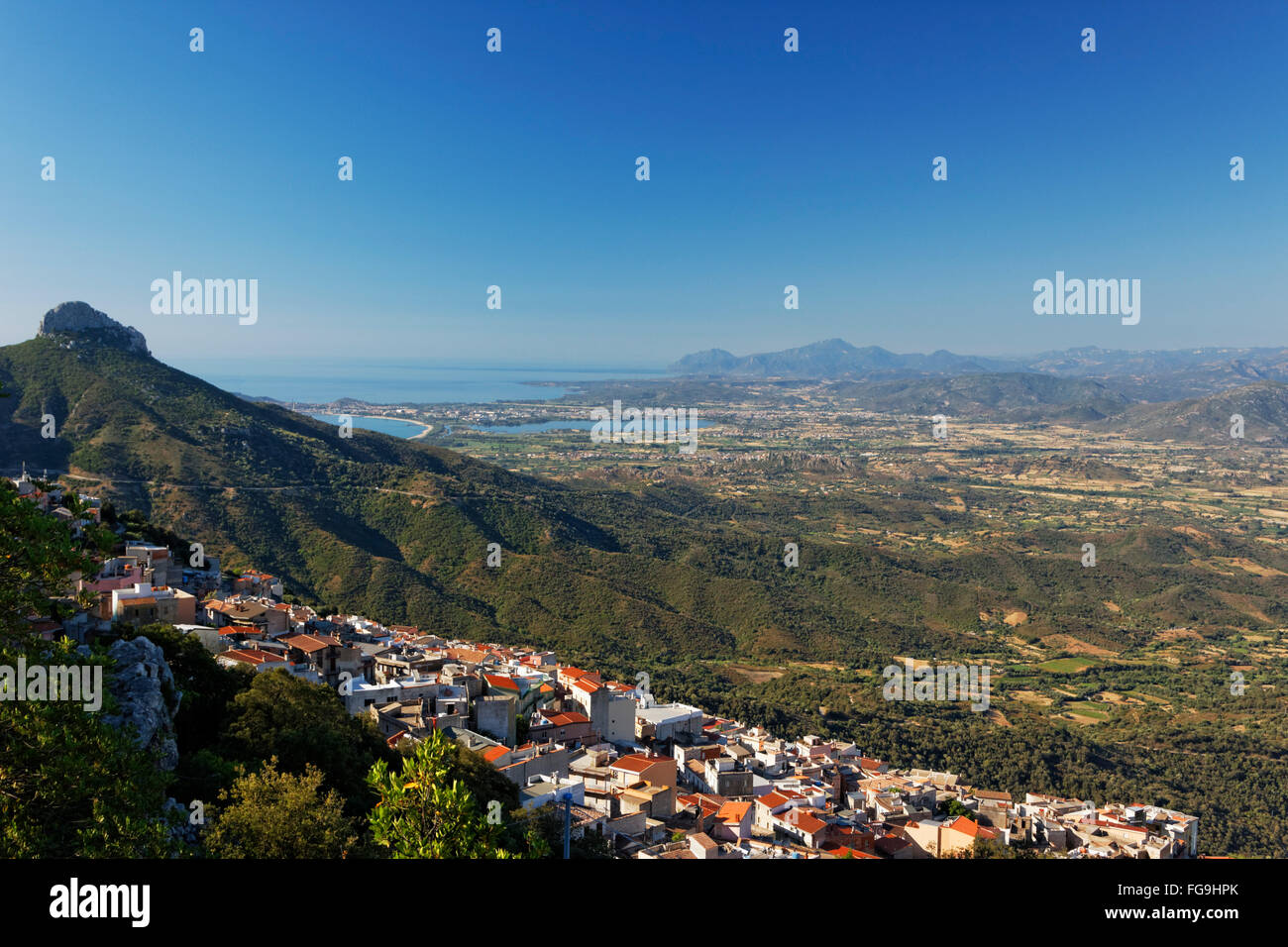 Geografia / viaggi, Italia, Sardegna, Baunei, vista verso l'Ogliastra pianura pianure, Additional-Rights-Clearance-Info-Not-Available Foto Stock