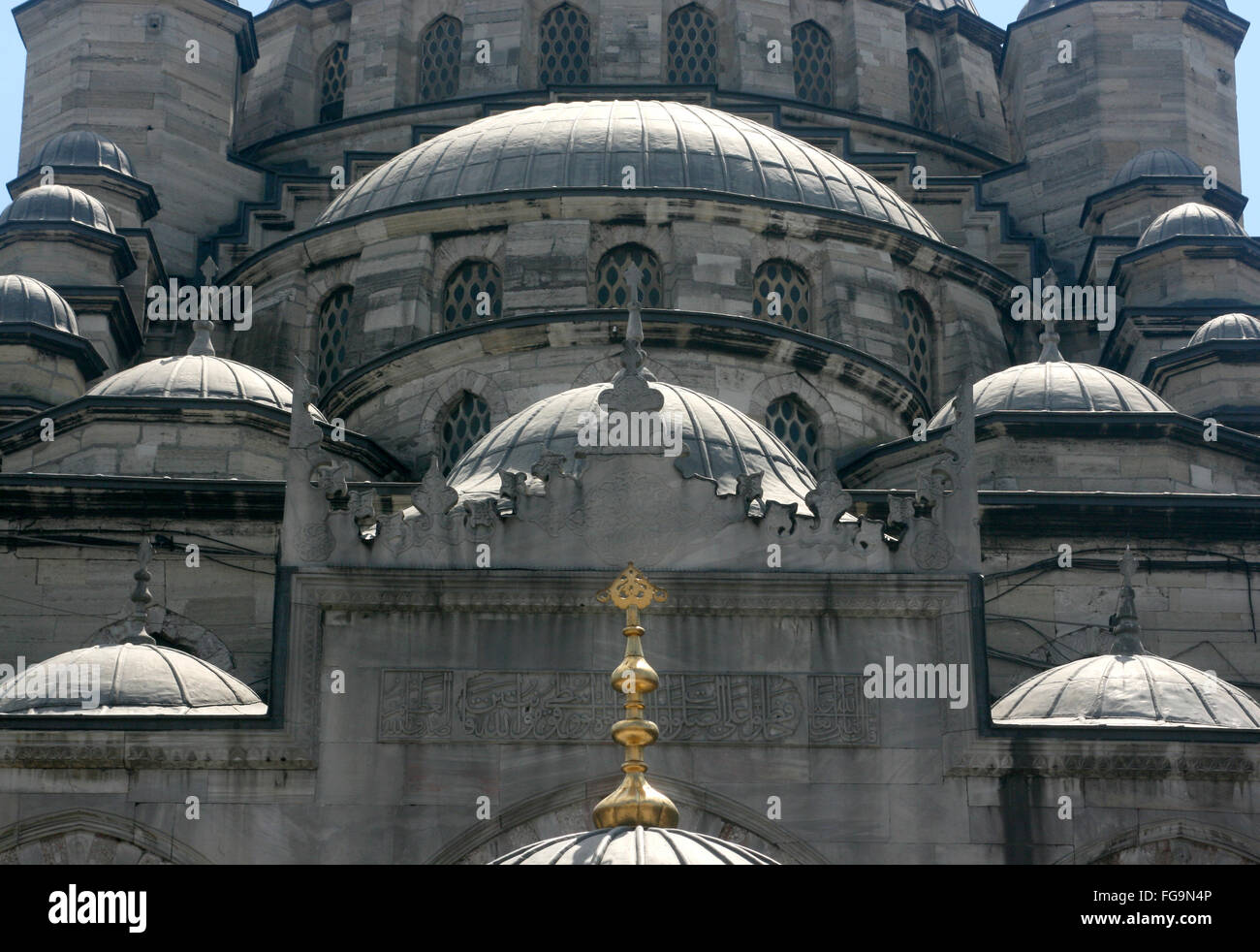 Cascata di cupole della moschea blu o di Sultan Ahmet Camii, Istanbul, Turchia Foto Stock