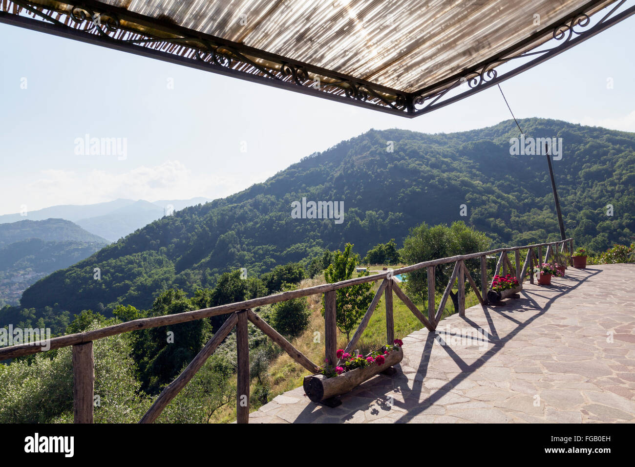 Vista sulla foresta, Toscana Foto Stock