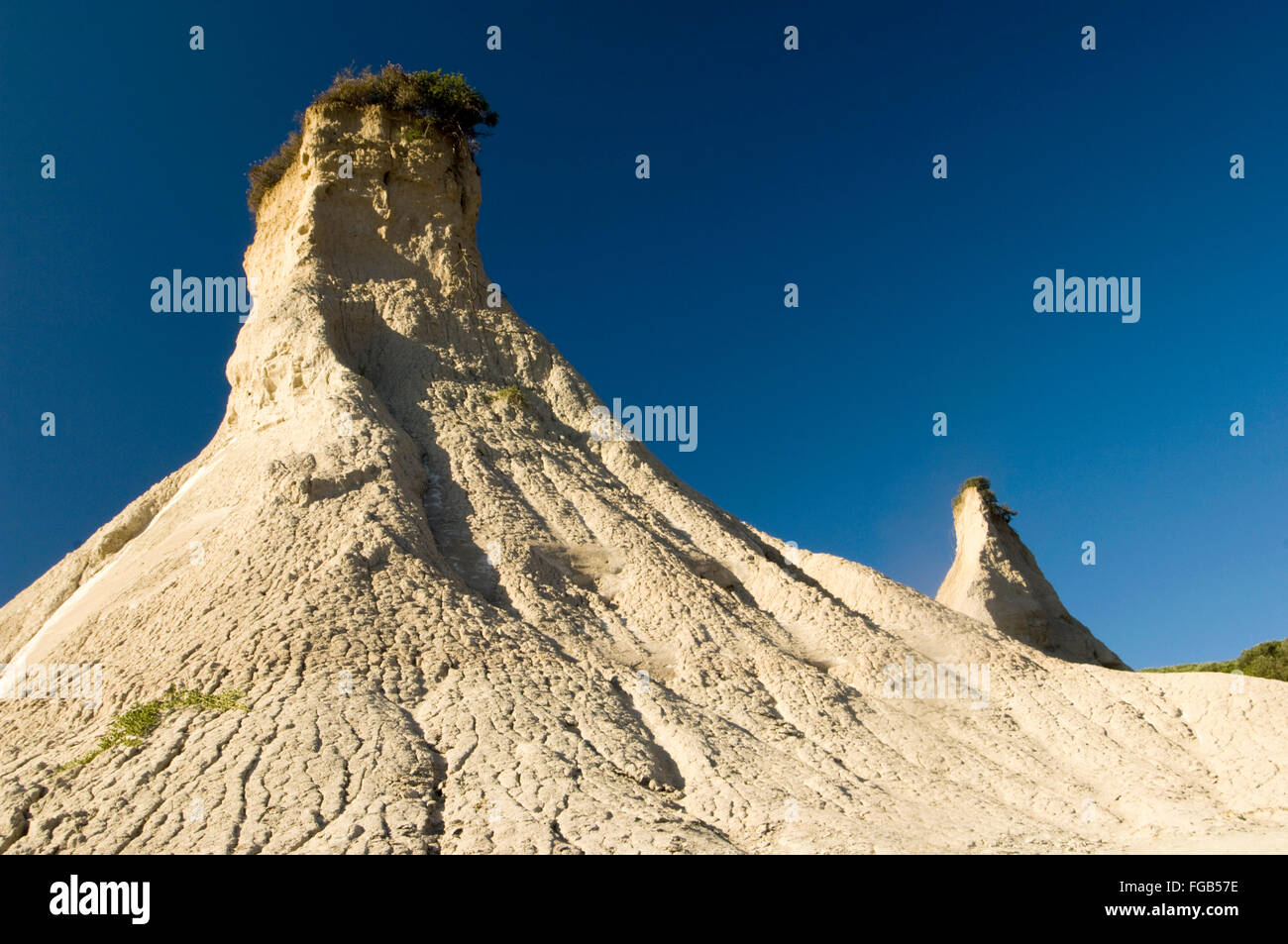 Griechenland, Kreta, bei Kissamos, Potamida, die Mergelkegel einer aufgelassenen Grube bei Potamida. Foto Stock