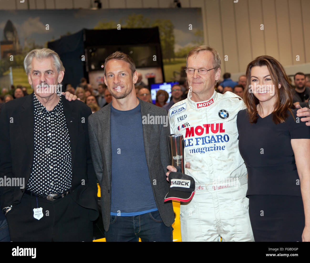 Gordon Murray, Jenson Button, Ari Vatanen e Suzi Perry, posa per la stampa, dopo la classica cerimonia di apertura della Coppa delle sei nazioni Foto Stock