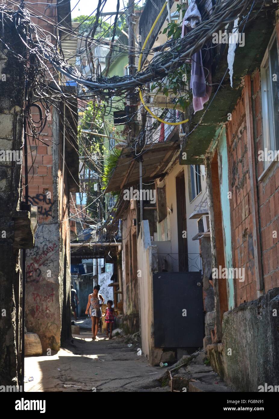 Viste di Rocinha Favela a Rio de Janeiro, il più grande favela in Brasile. Foto Stock