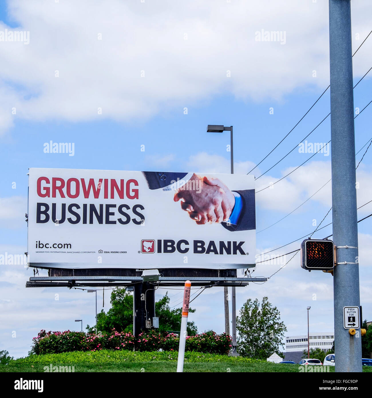 Un polo di segno pubblicità banca IBC nella città di Oklahoma, Oklahoma, Stati Uniti d'America. Foto Stock