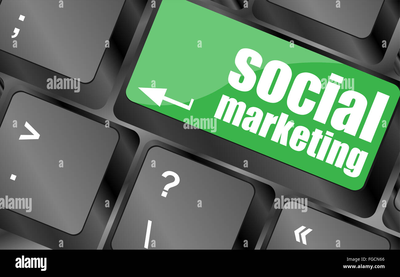 Il marketing sociale o internet marketing concetti, con messaggio sul tasto Invio della tastiera Foto Stock