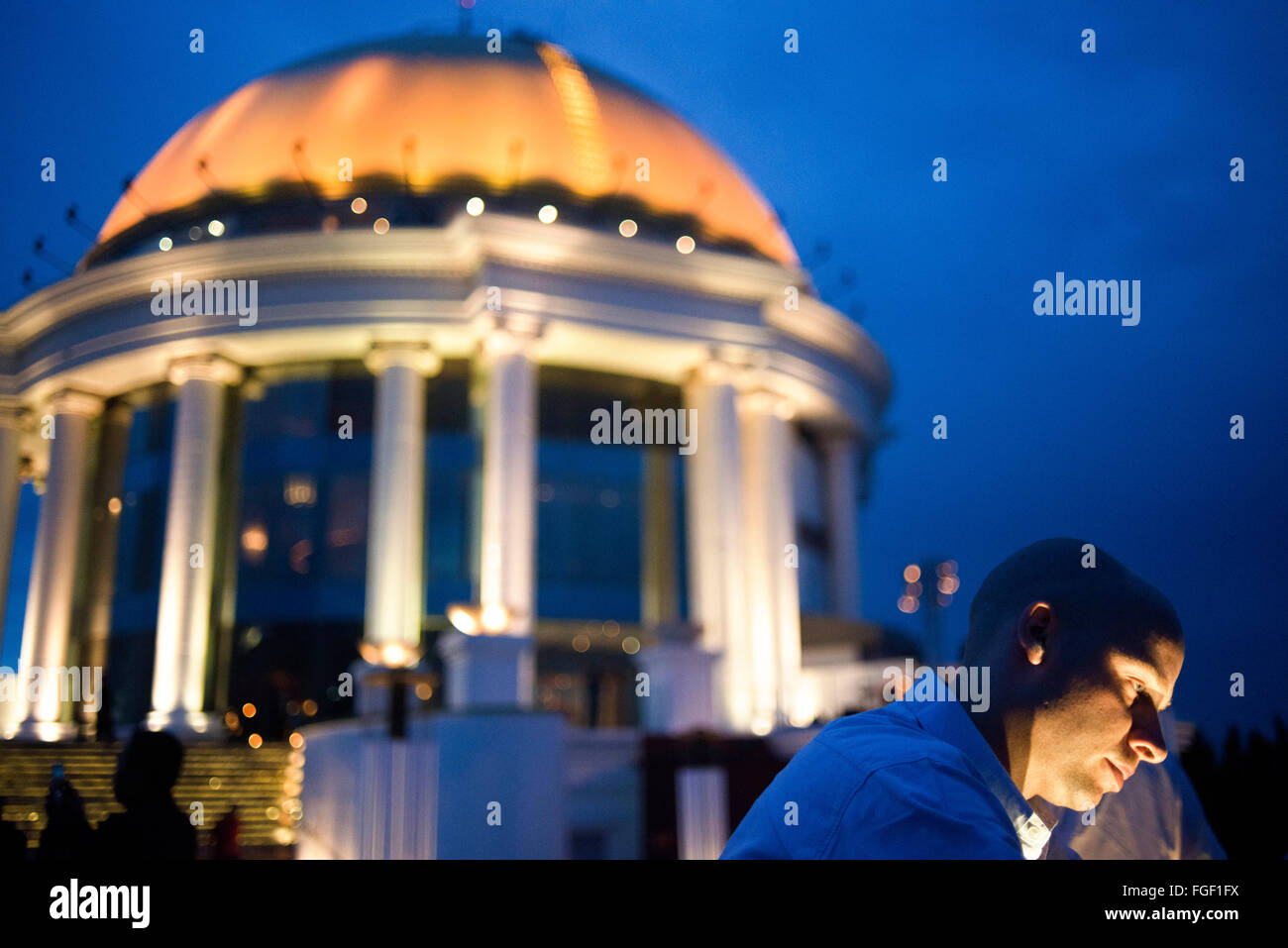 Cinquantacinquesimo piano, architettura, Asia, Bangkok, capitale, Centara Grand, del Fiume Chao Praya, Città, cocktail, a cupola, bevande, crepuscolo, Lebua St Foto Stock