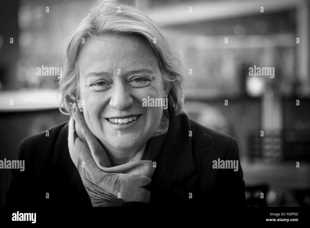 Leader del Regno Unito partito dei Verdi, Natalie Bennett Fotografia di Jason Bye t: 07966 173 930 e: mail@jasonbye.com w: www.jasonbye.com Foto Stock Leader del Regno Unito partito dei Verdi, Natalie Bennett Fotografia di Jason Bye t: 07966 173 930 e: mail@jasonbye.com w: www.jasonbye.com Foto Stock