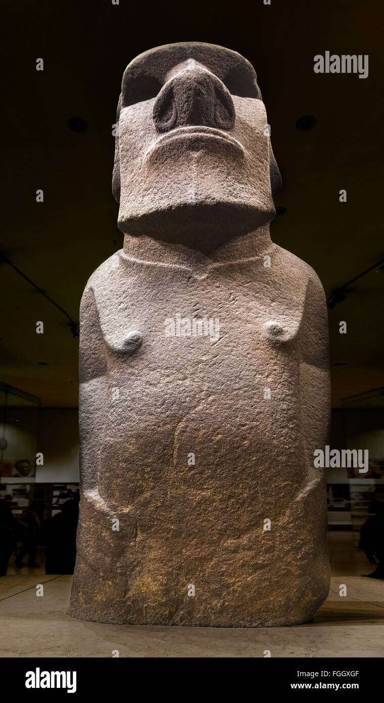 Hoa Hakananai'a, un moai o isola di pasqua statua, Wellcome Trust Gallery, il Museo Britannico, Bloomsbury, London, England, Regno Unito Foto Stock