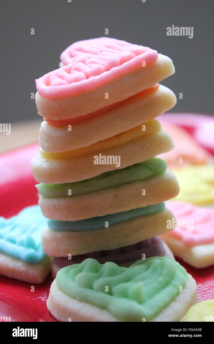 Rainbow impilati i cookie Foto Stock
