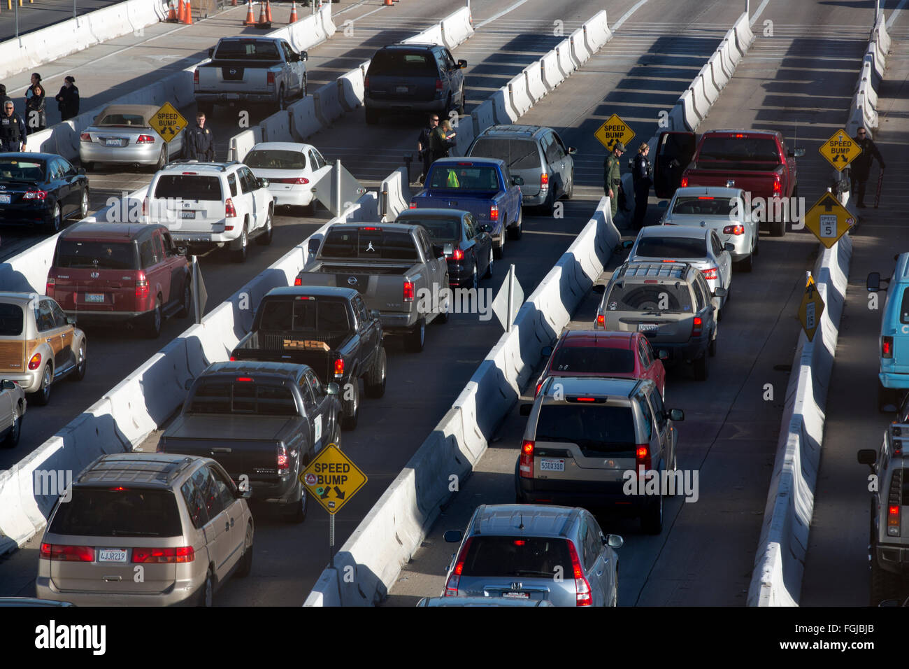 Stati Uniti uscire checkpoint in San Ysidro, California al confine con Tijuana, Messico Foto Stock