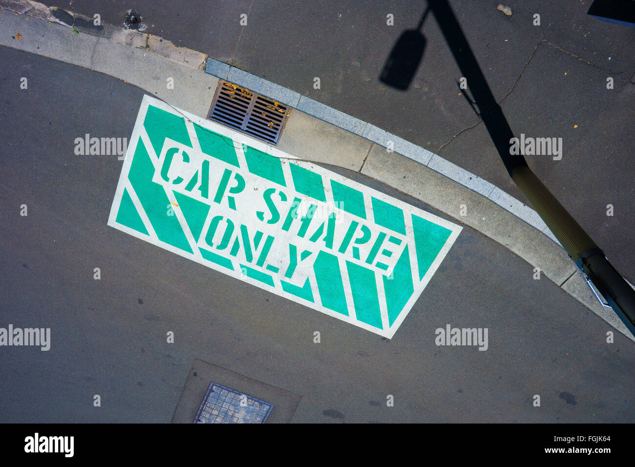 Un car sharing spazio di parcheggio Foto Stock