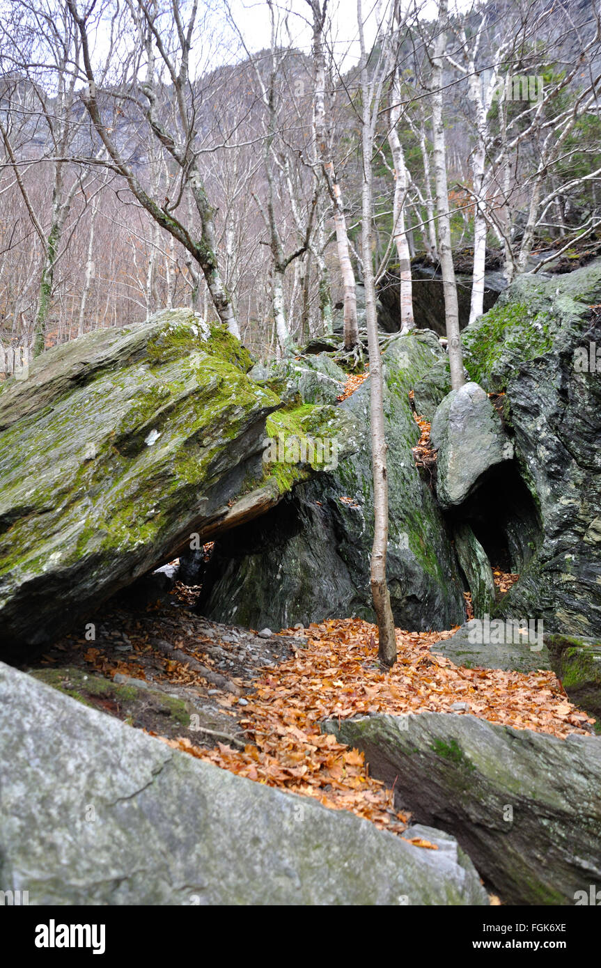 Smugglers' Notch rocce, Vermont, USA Foto Stock