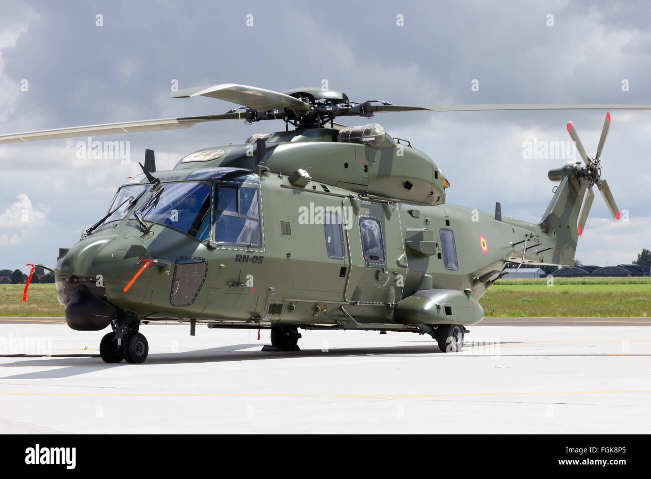 Nuovo esercito belga elicottero NH90 su di esso la homebase Beauvecahin airbase. Il primo helico Foto Stock