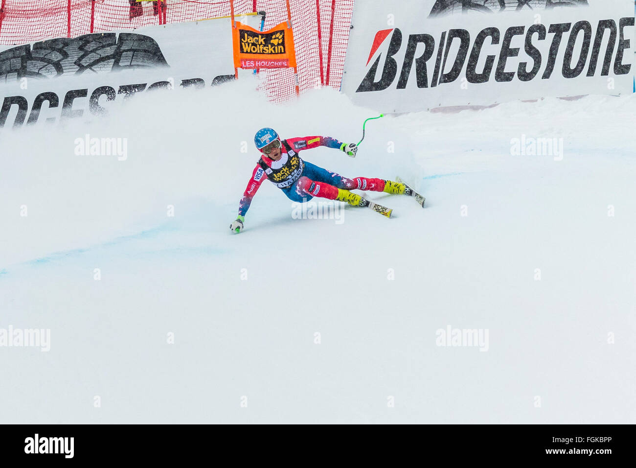 Chamonix, Francia. Xx Febbraio, 2016. USA ski team stati Steven NYMAN sciare a podio al 2° posto. La Audi FIS World Cup 9 uomini in discesa ha avuto luogo a Chamonix Francia con un "jour blanc " (cieli grigi e piatto leggero) e un po' di luce la neve. Il podio è stato - 1- PARIS Dominik (ITA) 1:58,38 2- NYMAN Steven (USA) 1:58.73 3- Beat FEUZ (SUI) 1:58.77 Audi FIS Coppa del Mondo di Sci 2015/16 Credito: Genyphyr Novak/Alamy Live News Foto Stock
