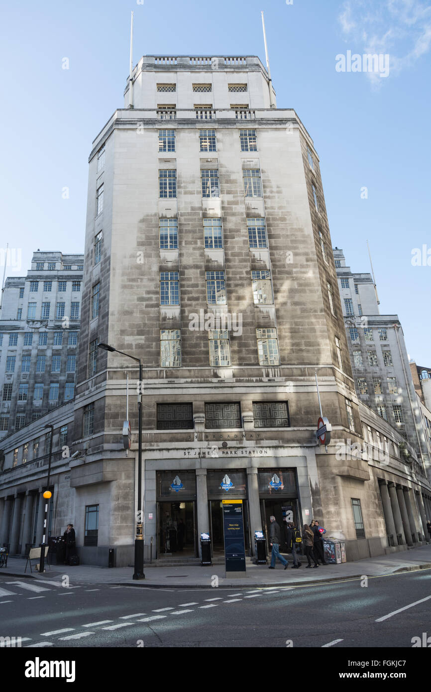 St Jame's Park Station in Petty Francia, London, Westminster SW1 Foto Stock