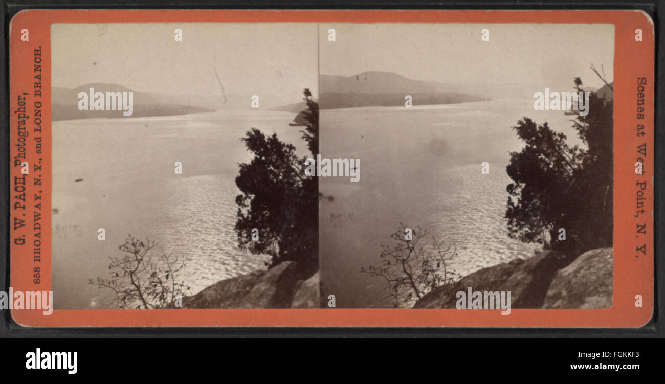 Vista dall'estremità meridionale del flirt, guardando in giù il fiume dal Pach, G. W. (Gustavo W.), 1845-1904 Foto Stock