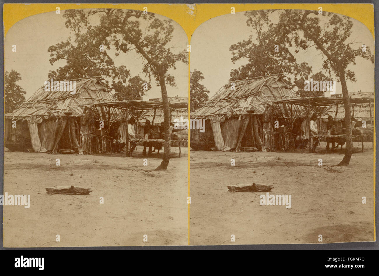 Vista della capanna nativa, da Robert N. Dennis raccolta di vista stereoscopica Foto Stock