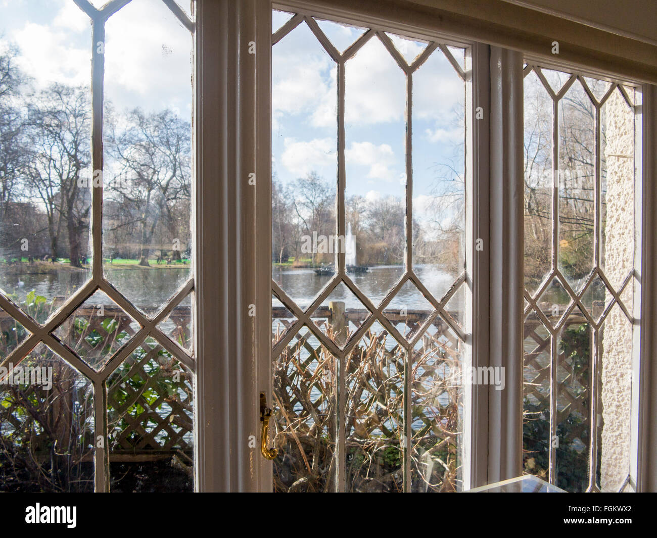 L'interno dell'Isola d'anatra Cottage in St James Park Foto Stock