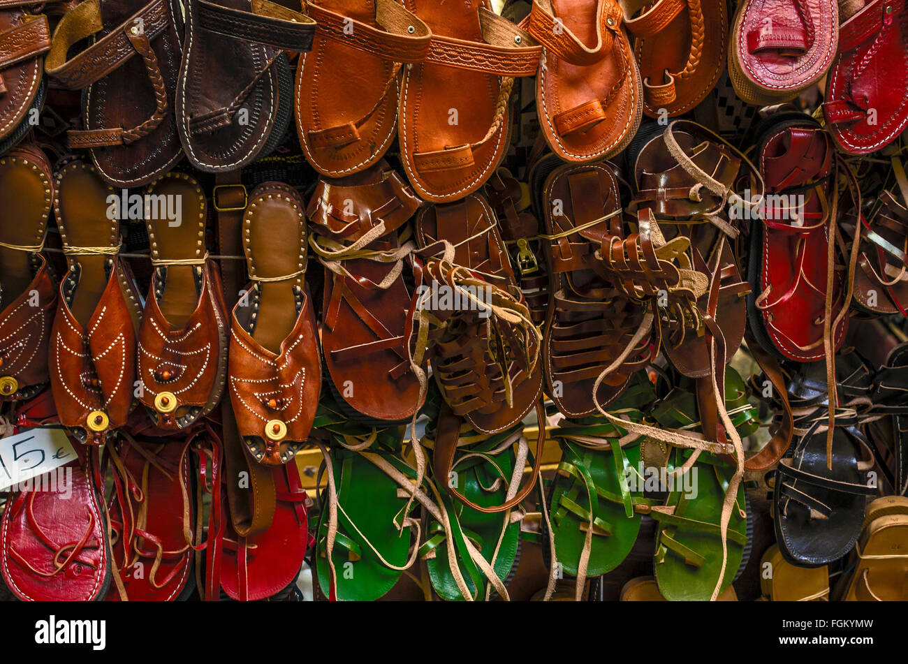 Market sandals immagini e fotografie stock ad alta risoluzione - Alamy