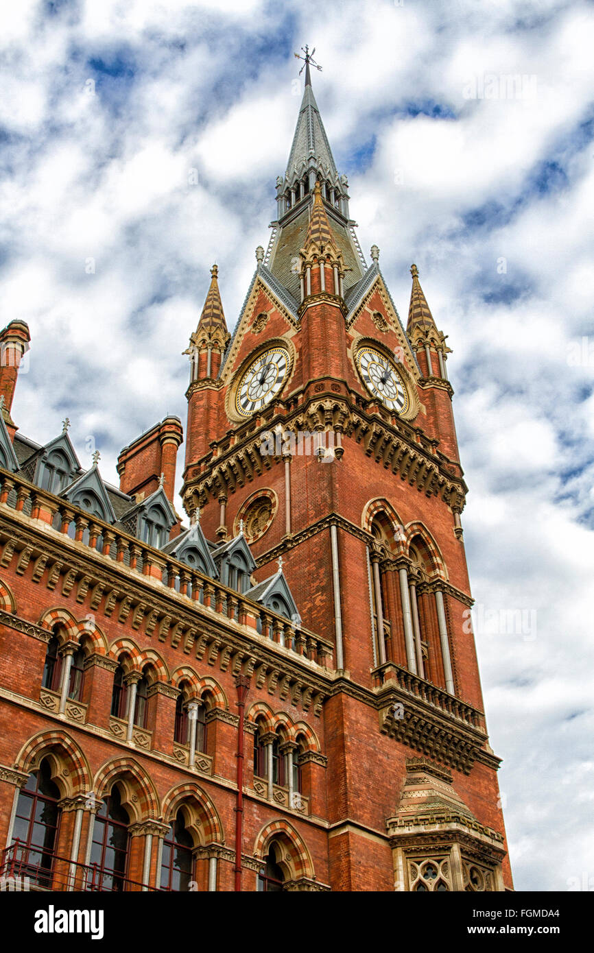 Edificio gotico nel centro di Londra, Regno Unito Foto Stock