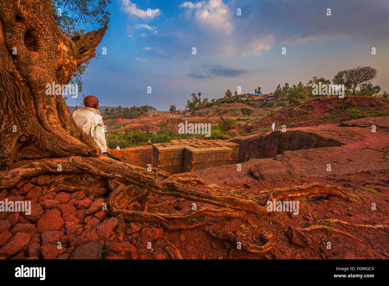 Bet Giyorgis scavato nella roccia chiesa all'alba Lalibela in Etiopia. Foto Stock