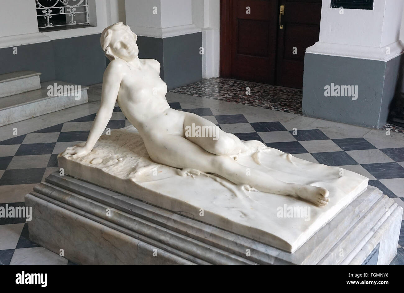 Statua raffigurante Panama tra i due oceani Museo de Historia de Panamá di Erico Biaga ad Antiguo Palacio Municipal Panama City Foto Stock