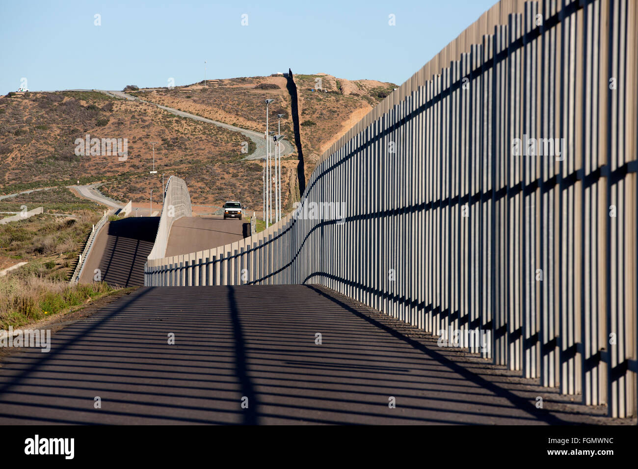 Vista dal lato americano della US / Tijuana, Messico recinzione di confine vicino a San Ysidro, California Foto Stock