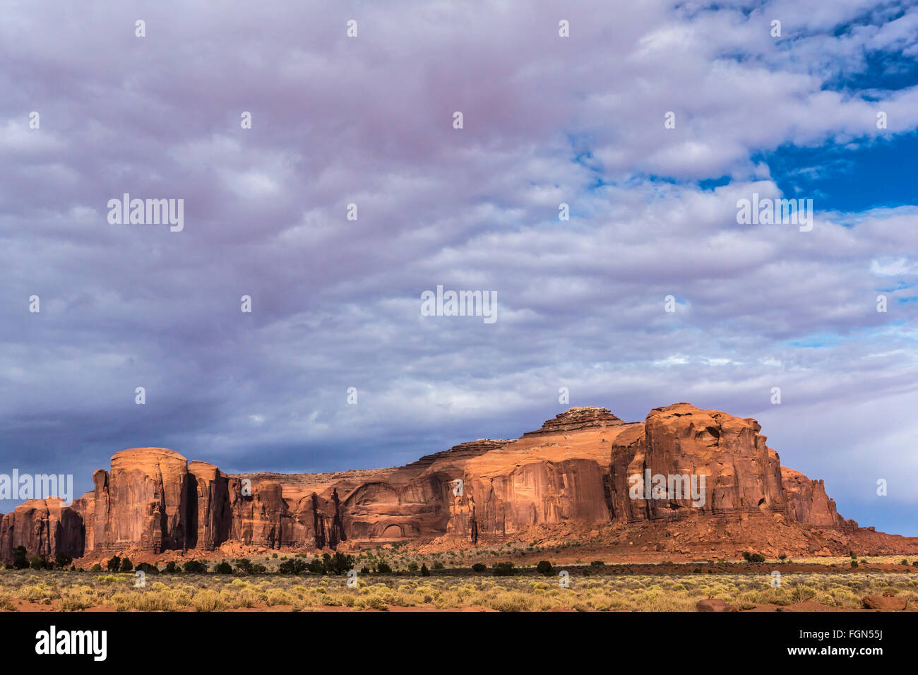 Arenaria buttes in una regione dell'altopiano del Colorado in AZ US Foto Stock