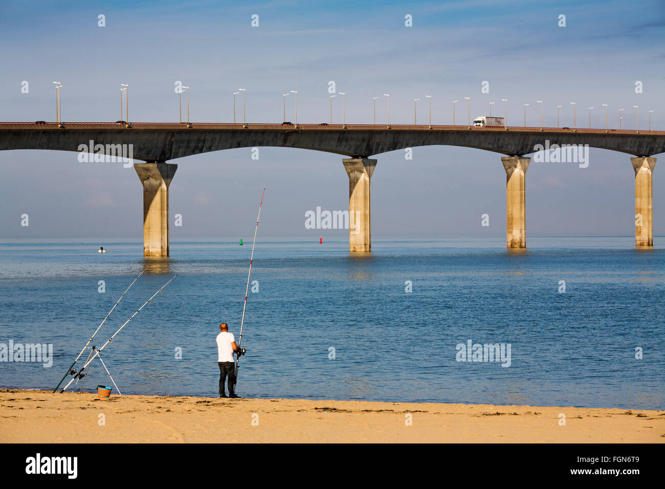 Bridge da La Rochelle a Ile de Ré, Charente-Maritime Francia Foto Stock