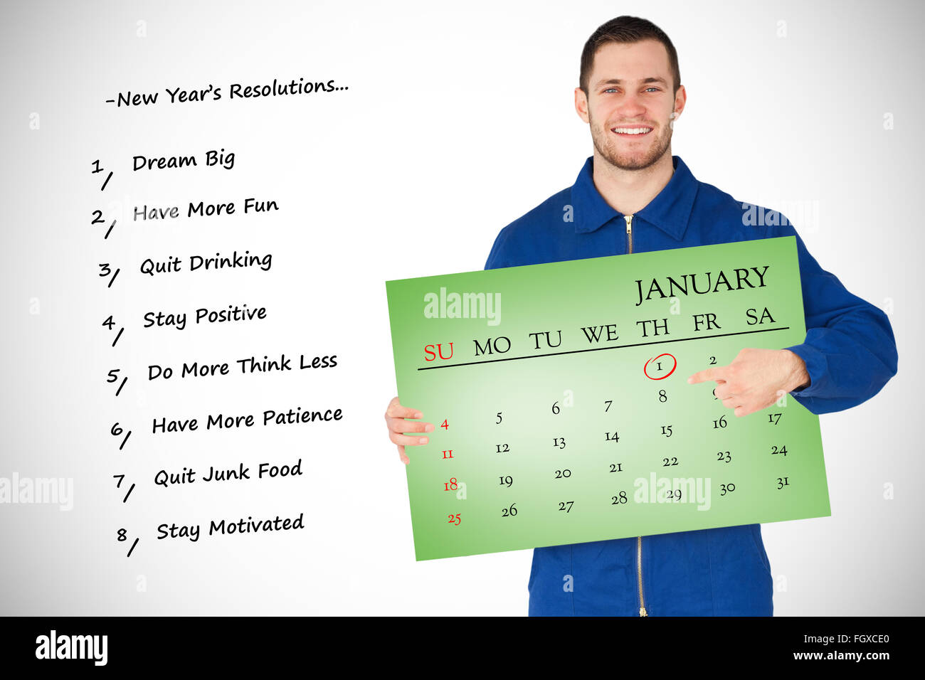 Immagine composita di sorridere giovanissimo meccanico nella caldaia suit puntando sul calendario nelle sue mani Foto Stock