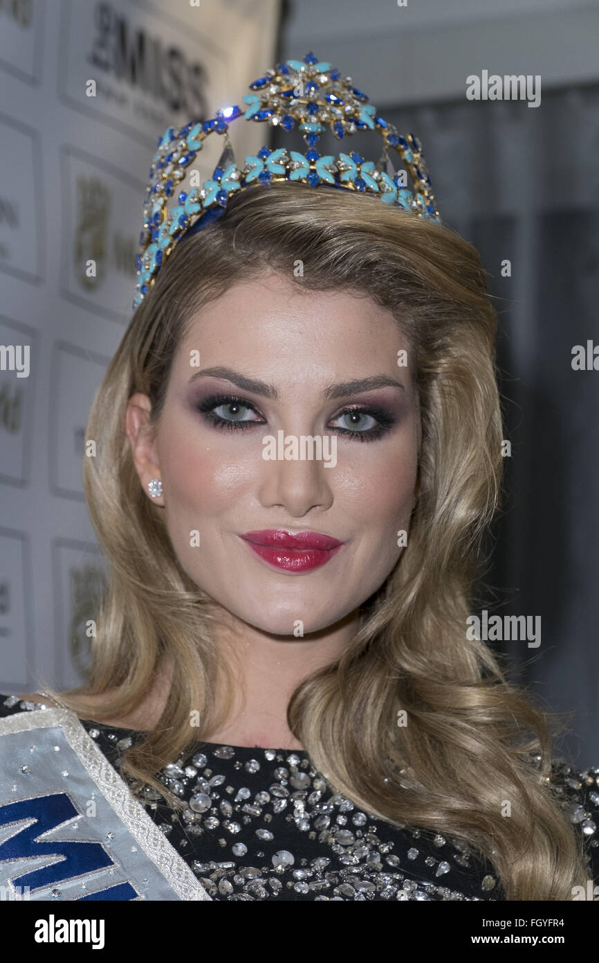 Miss Mondo 2015, Mireia Lalaguna presso il suo funzionario spagnolo media photocall con: Mireia Lalaguna dove: Madrid, Spagna Quando: 20 Gen 2016 Foto Stock