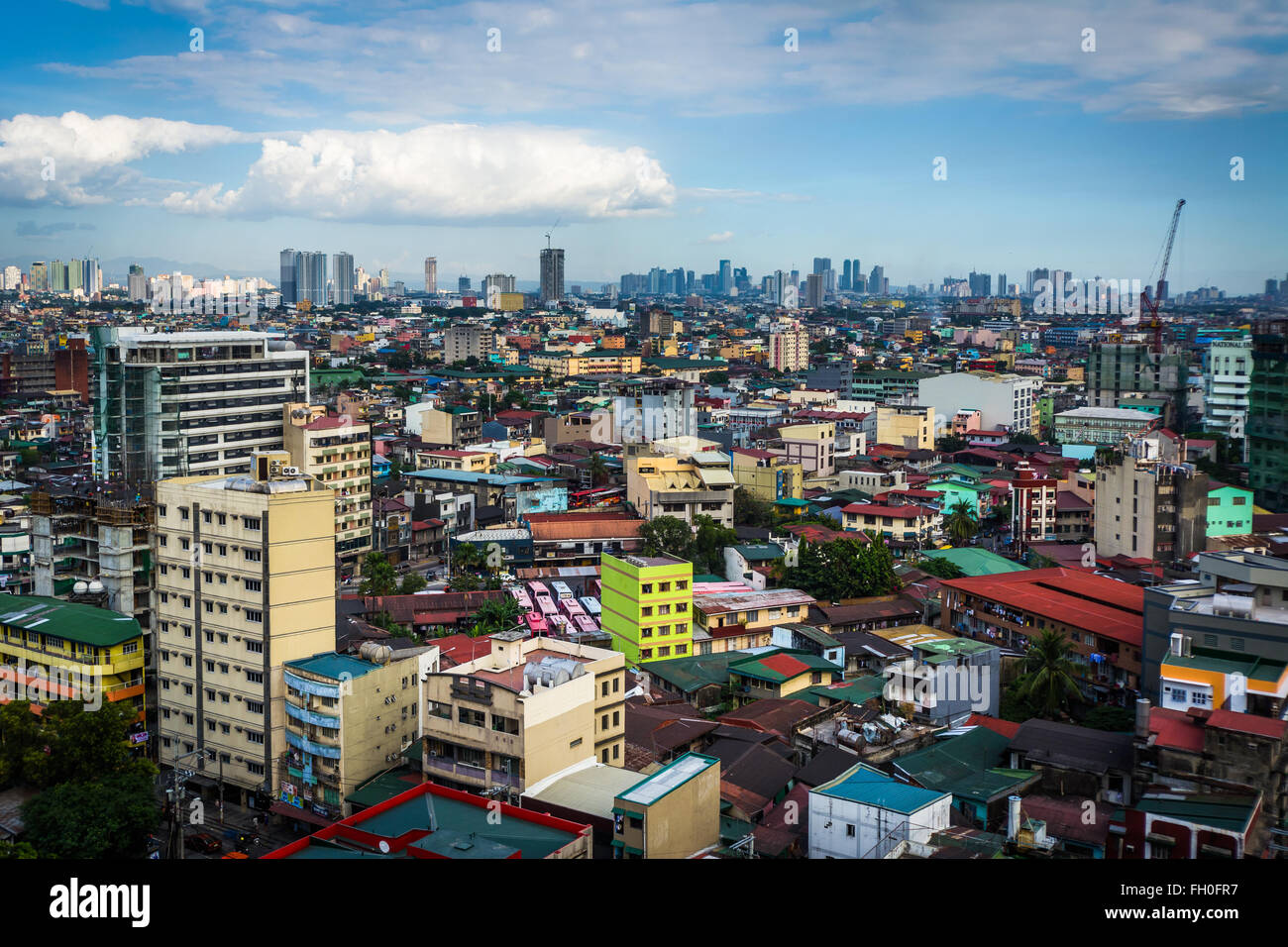 Vista di edifici di Sampaloc, a Manila, nelle Filippine. Foto Stock