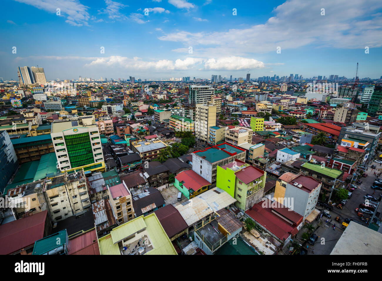 Vista di edifici di Sampaloc, a Manila, nelle Filippine. Foto Stock