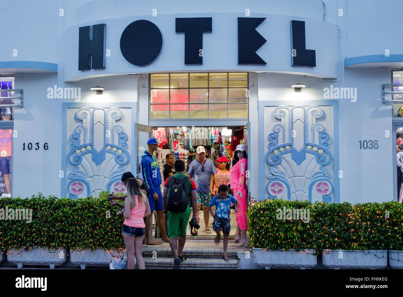 Miami Beach Florida,Ocean Drive,Capodanno,Congresso,hotel,alloggio,shopping shopper shopping shopping negozi mercato mercati mercato acquisti vendita,r Foto Stock