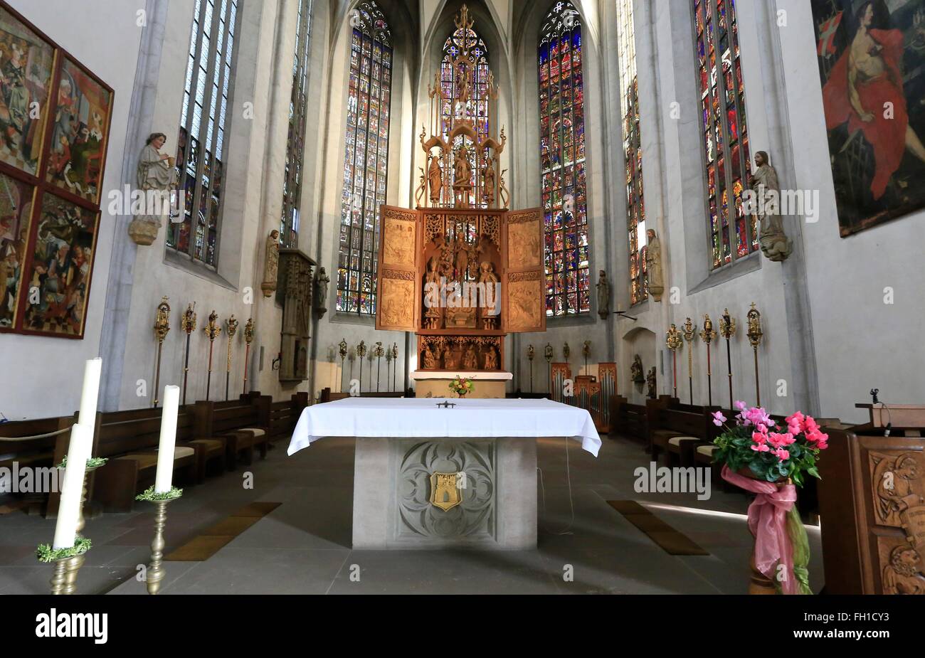 Il Riemenschneider altare della chiesa parrocchiale di Santa Maria Maddalena. 1492 Tilman Riemenschneider vi costruì la sua prima pala d altare. Muennerstadt, quartiere di Bad Kissingen, Unterfranken, Baviera, Germania, Europa Data: 12 ottobre 2015 Foto Stock