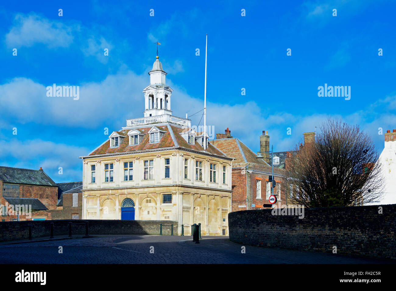 La vecchia casa doganale, Hereford Quay, Kings Lynn, Norfolk, Inghilterra, Regno Unito Foto Stock