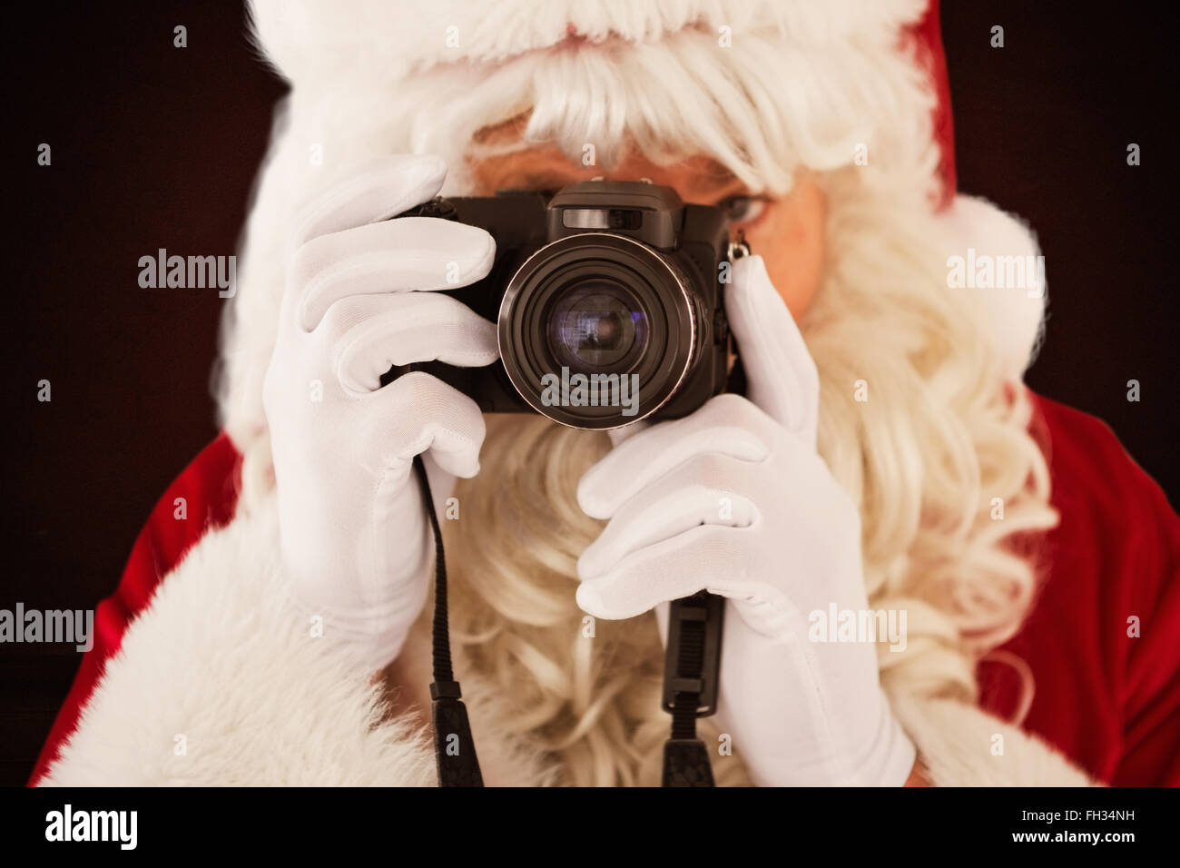 Immagine composita del ritratto di santa di scattare una foto Foto Stock