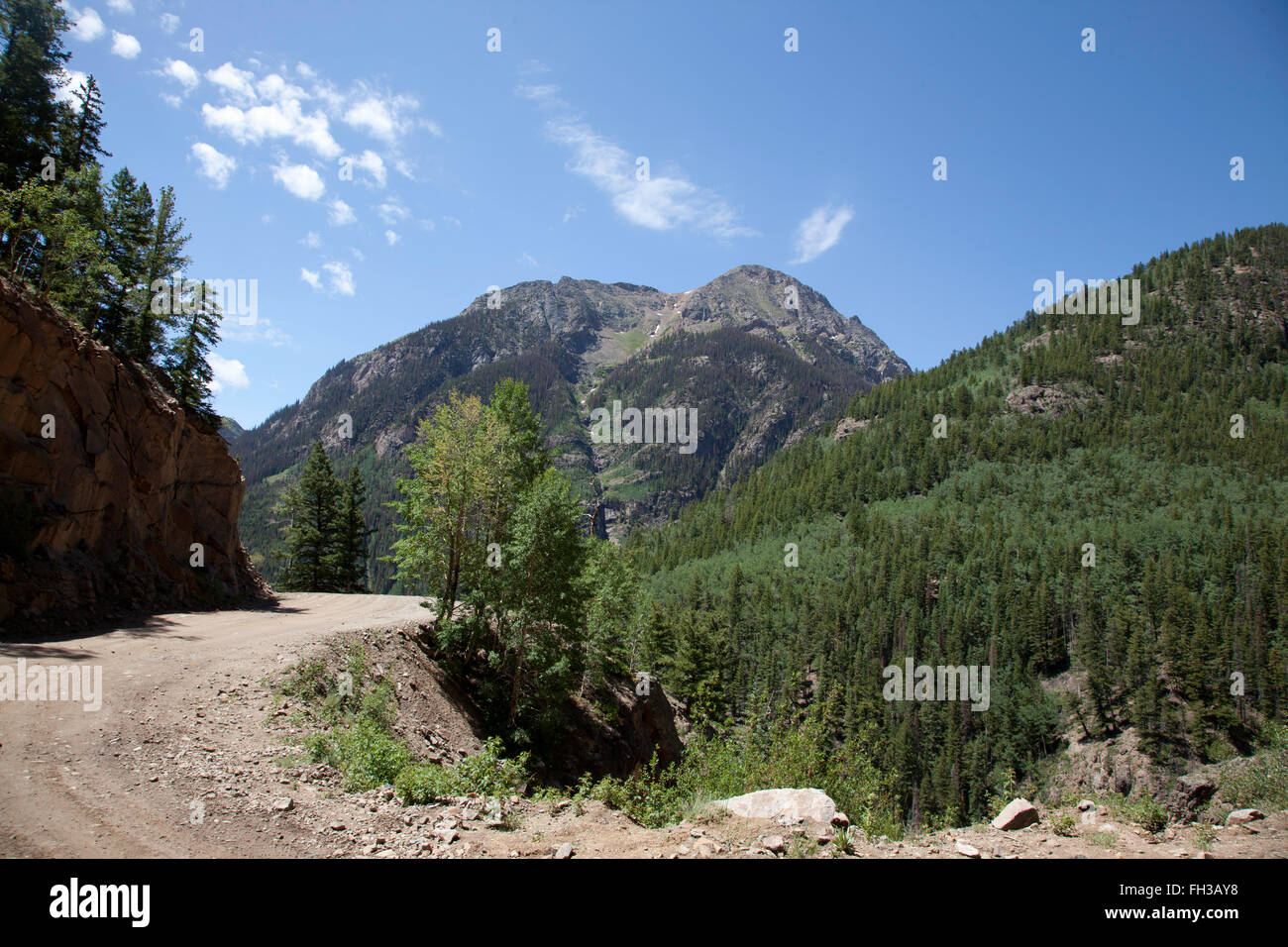 Una vista delle Montagne del Sangre de Cristo in Colorado da Alpine Loop Trail. Foto Stock