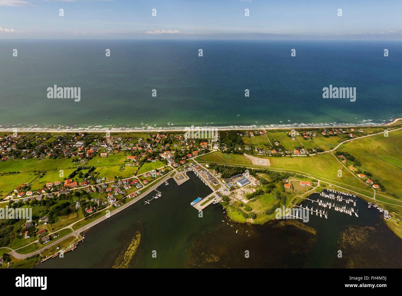 Vista aerea, Vitte, Baltico Porto, Hiddensee, Mar Baltico isola, Meclenburgo-Pomerania Occidentale, Germania, Europa, vista aerea, uccelli-occhi Foto Stock